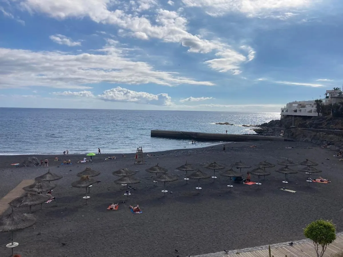 Jazuma Beach Apartment 칼라오살바헤 0*,