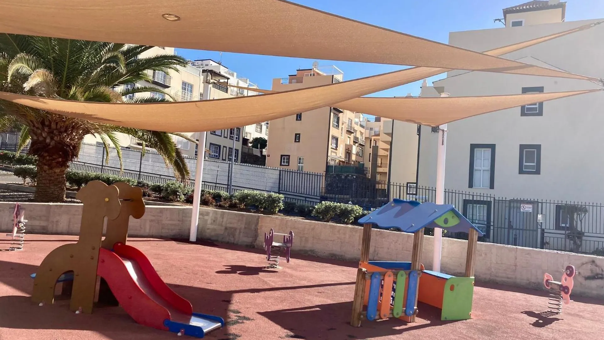 Jazuma Beach Apartment Callao Salvaje 0*,  Španělsko