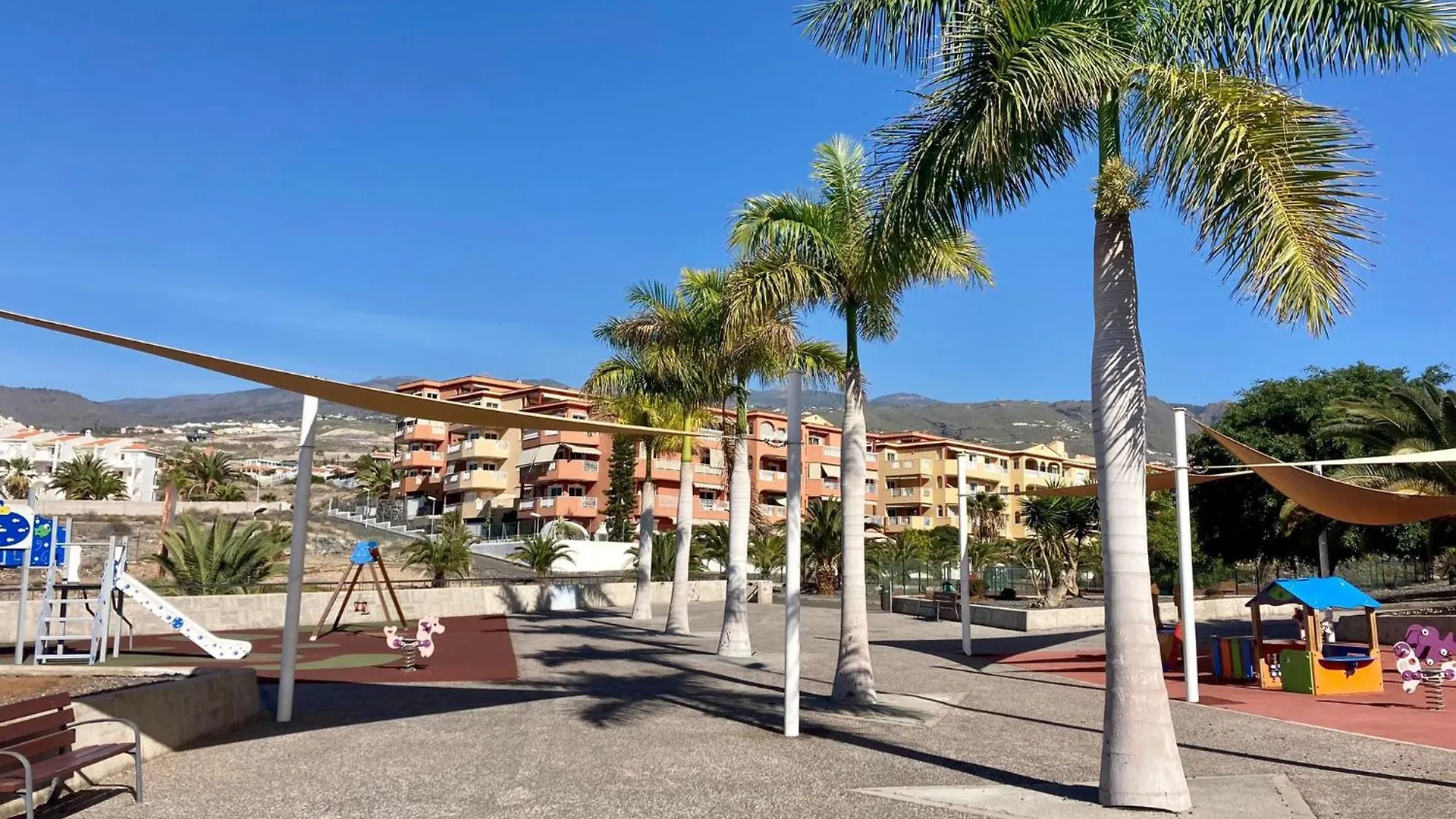 Jazuma Beach Apartment Callao Salvaje